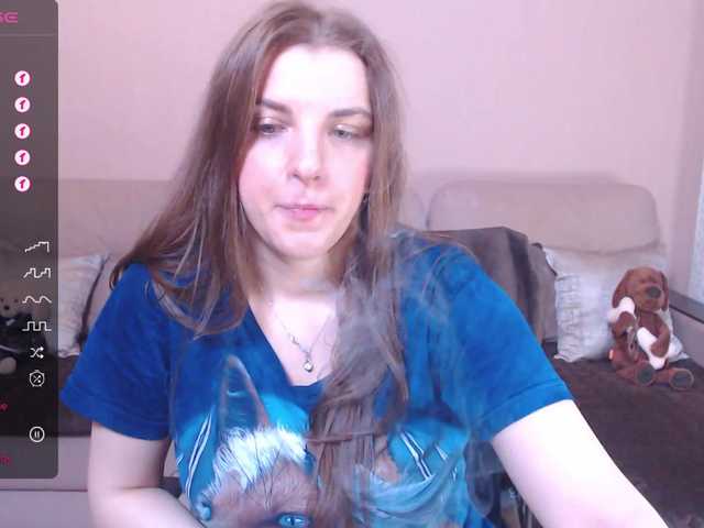 Live sex webcam photo for RennaHart #276397703