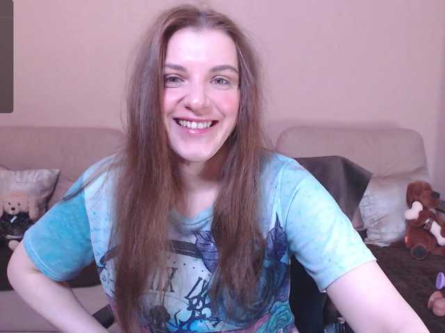 Live sex webcam photo for RennaHart #276463409