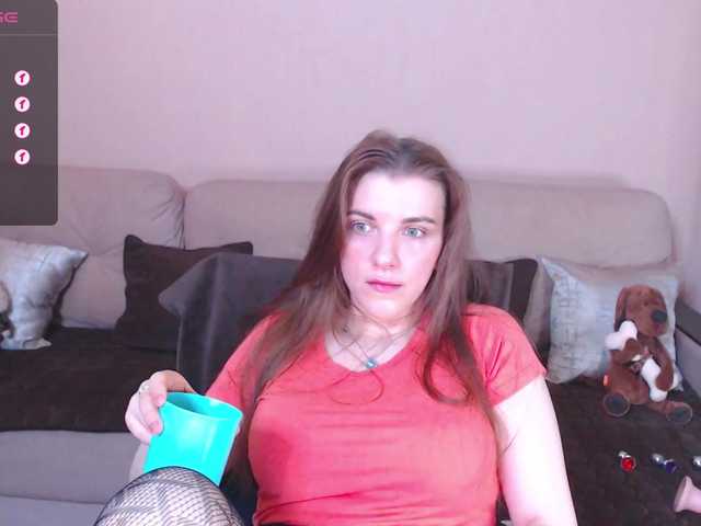 Live sex webcam photo for RennaHart #276541696