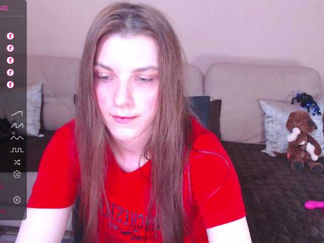 Live sex webcam photo for RennaHart #276616987