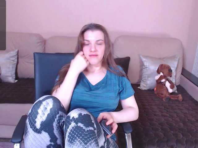 Live sex webcam photo for RennaHart #276665991