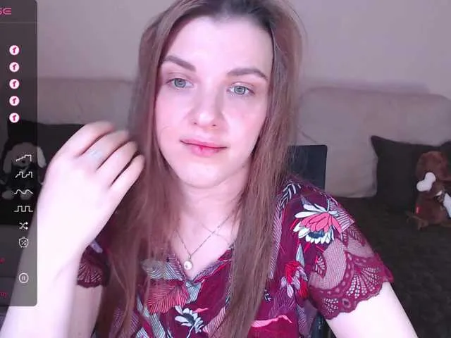 Live sex webcam photo for RennaHart #276778317