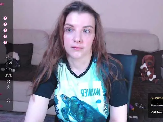 Live sex webcam photo for RennaHart #276972462