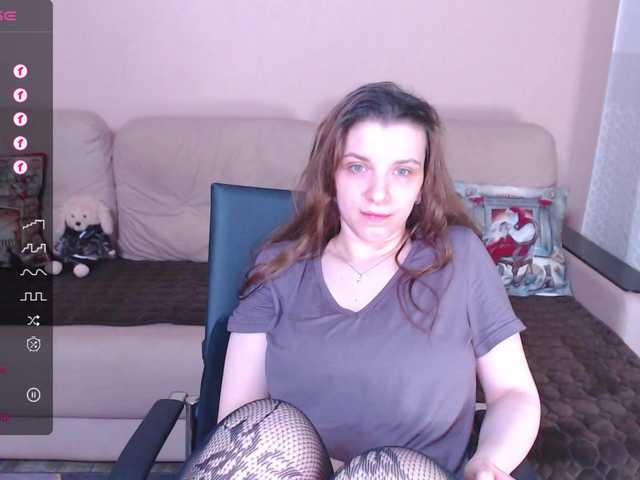 Live sex webcam photo for RennaHart #277135123