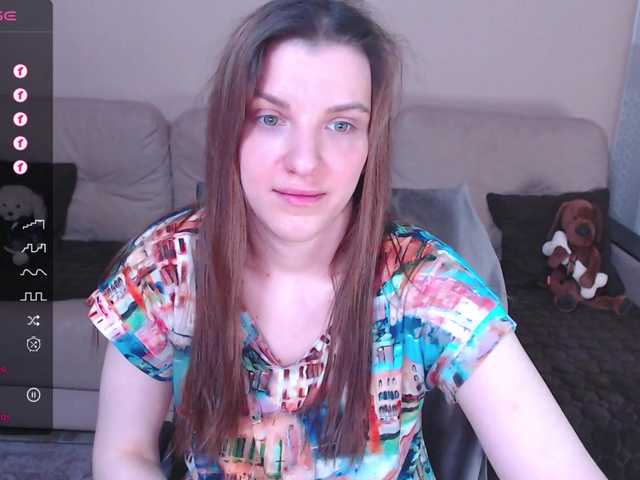 Live sex webcam photo for RennaHart #277382084