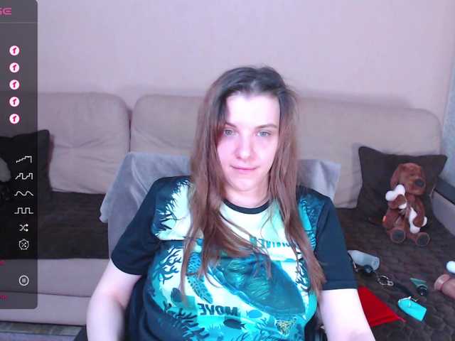 Live sex webcam photo for RennaHart #277527071