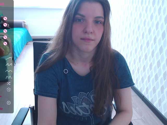 Live sex webcam photo for RennaHart #278031987