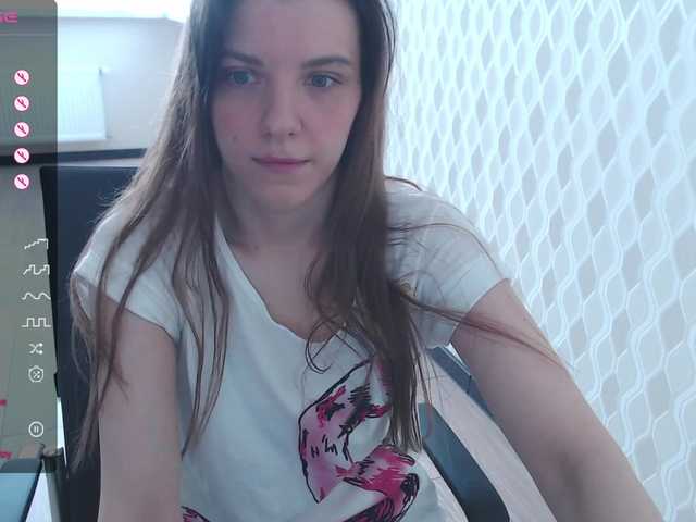 Live sex webcam photo for RennaHart #288484742