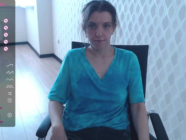 Live sex webcam photo for RennaHart #291001424