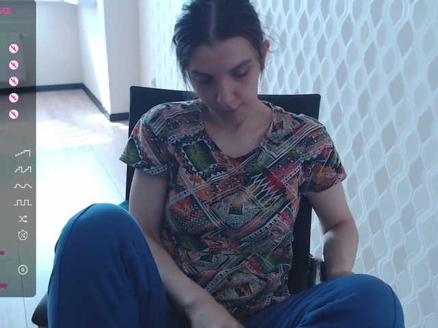 Live sex webcam photo for RennaHart #291166884