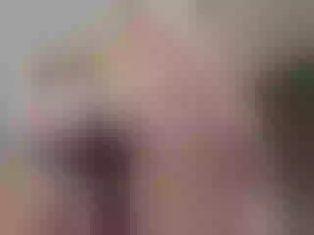 Live sex webcam photo for Rennaaa #276687557