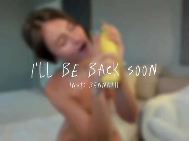 Live sex webcam photo for Rennaaa #276749340