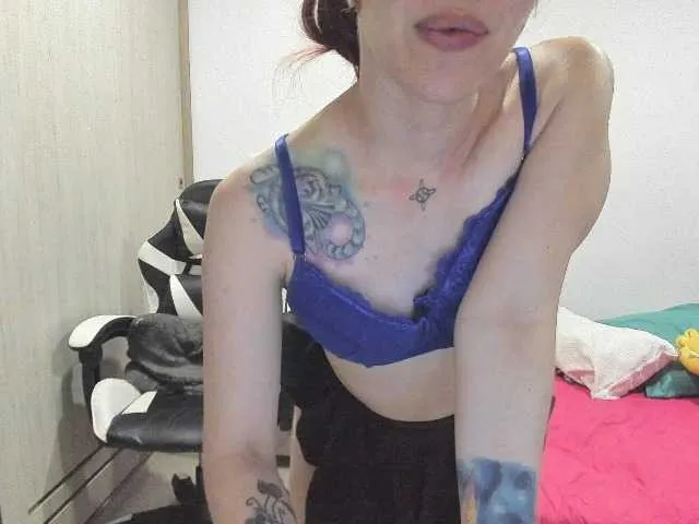Live sex webcam photo for RevySadashiTrue #292298267