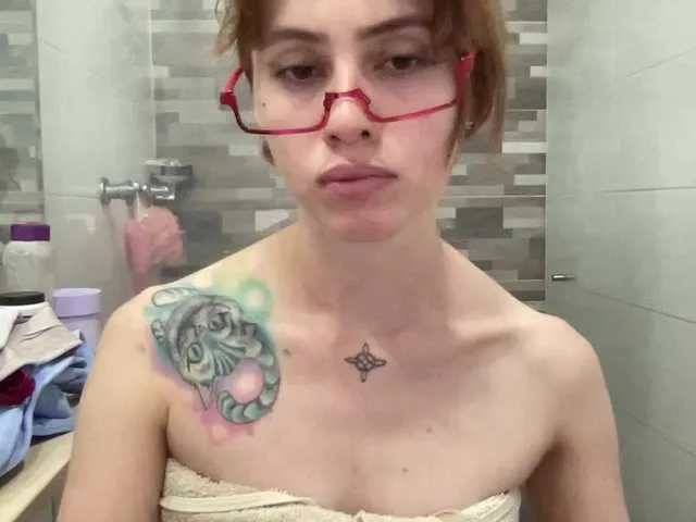 Live sex webcam photo for RevySadashiTrue #293038267