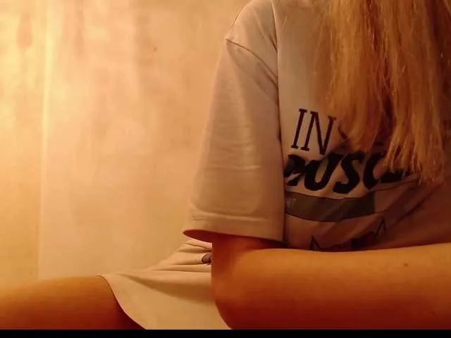 Live sex webcam photo for Rexxa-flower #273605352