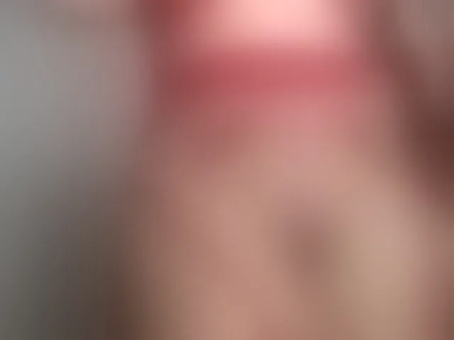 Live sex webcam photo for ReyleDoll #273973952