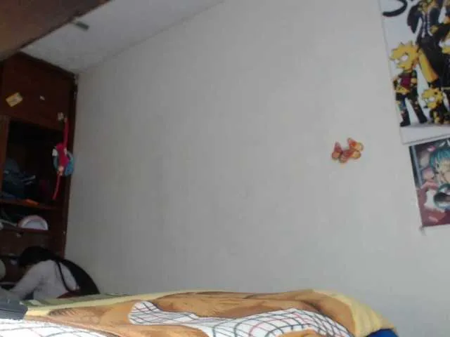 Live sex webcam photo for ReyleDoll #276770207