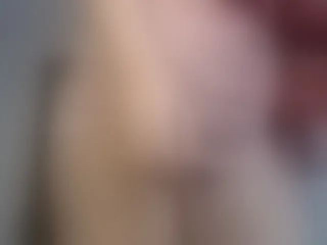 Live sex webcam photo for ReyleDoll #277341301