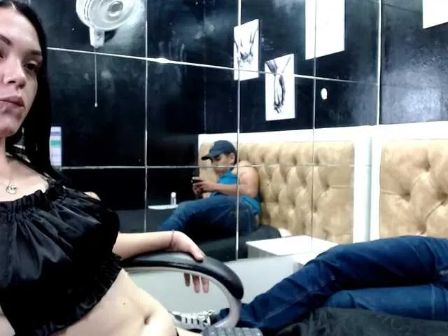 Live sex webcam photo for RhysxLaurent #272088785