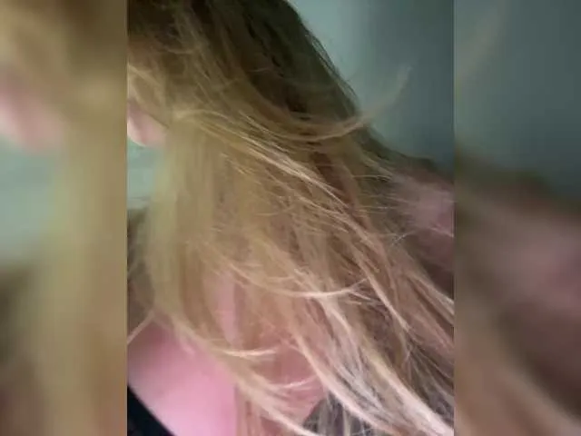 Live sex webcam photo for RiaMaryia #290649884