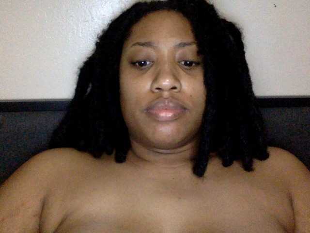 Live sex webcam photo for RichGoddess #277097296