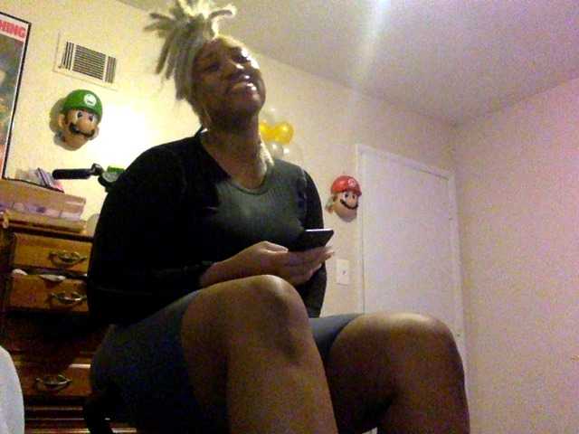 Live sex webcam photo for RichGoddess #277212449