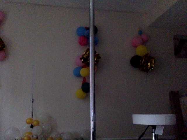 Live sex webcam photo for RichGoddess #277431064