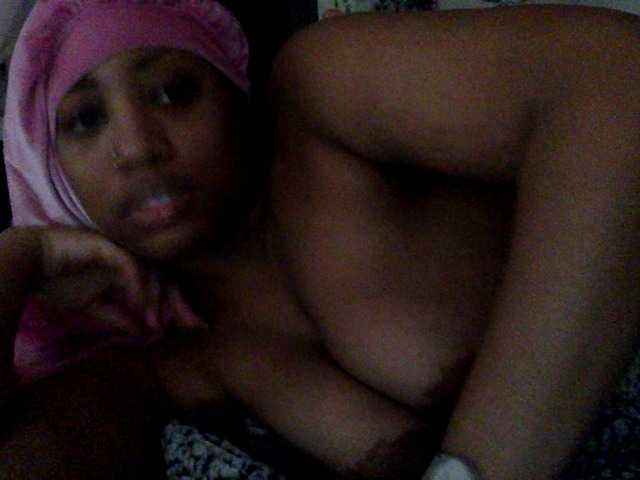 Live sex webcam photo for RichGoddess #277455177