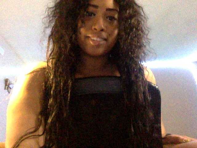 Live sex webcam photo for RichGoddess #277483544