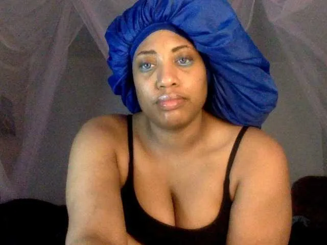 Live sex webcam photo for RichGoddess #277598765