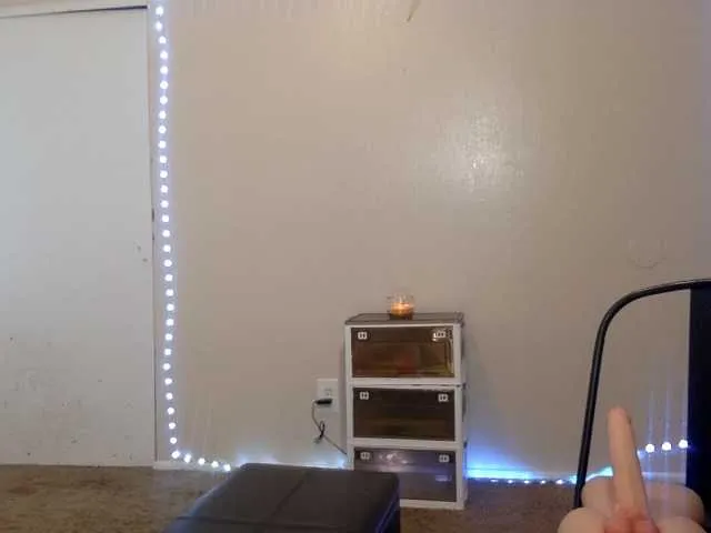 Live sex webcam photo for RichGoddess #277770120
