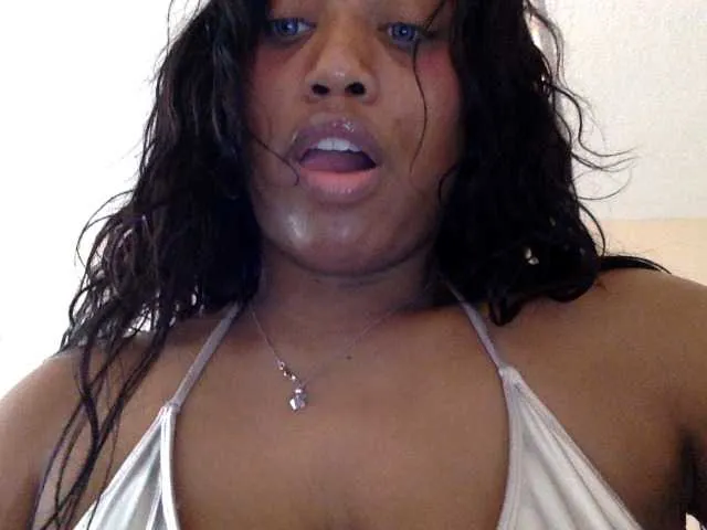 Live sex webcam photo for RichGoddess #277818470