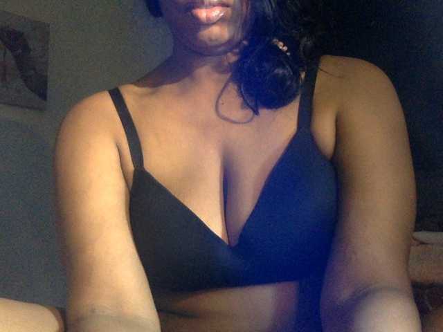 Live sex webcam photo for RichGoddess #278177558