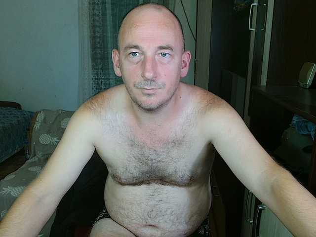 Live sex webcam photo for Richy87111 #289662654