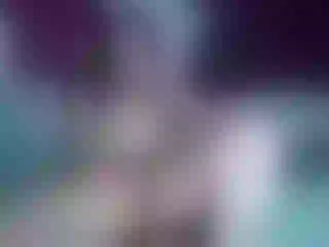 Live sex webcam photo for Rihanamoon #273627097