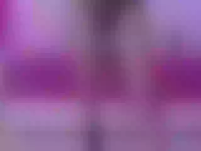 Live sex webcam photo for RihannaGrey #276507496