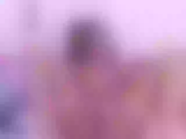 Live sex webcam photo for RihannaGrey #276809152