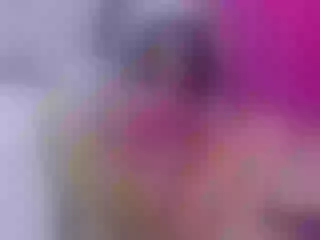 Live sex webcam photo for RihannaGrey #276957717