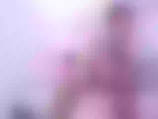 Live sex webcam photo for RihannaGrey #277984180