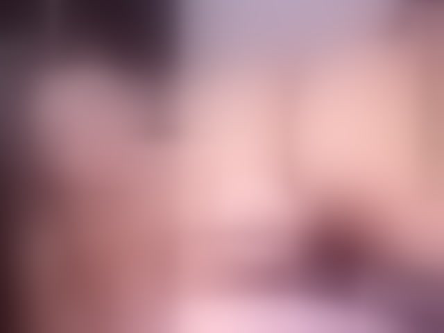 Live sex webcam photo for Riley-Sweet #294174425