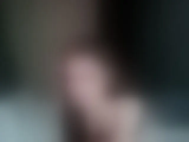 Live sex webcam photo for RileyChoi #293208962