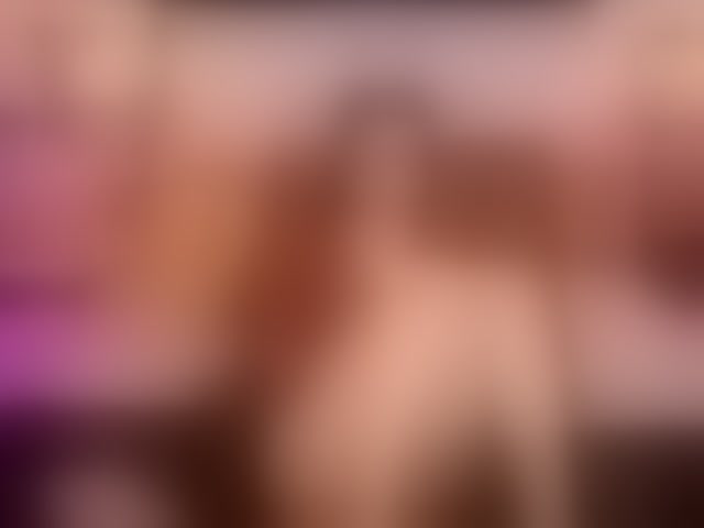 Live sex webcam photo for RileyChoi #294311593