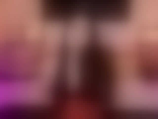 Live sex webcam photo for RileyChoi #294321738