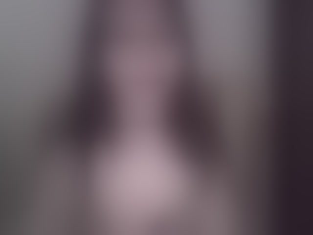 Live sex webcam photo for RileyCute #293890181