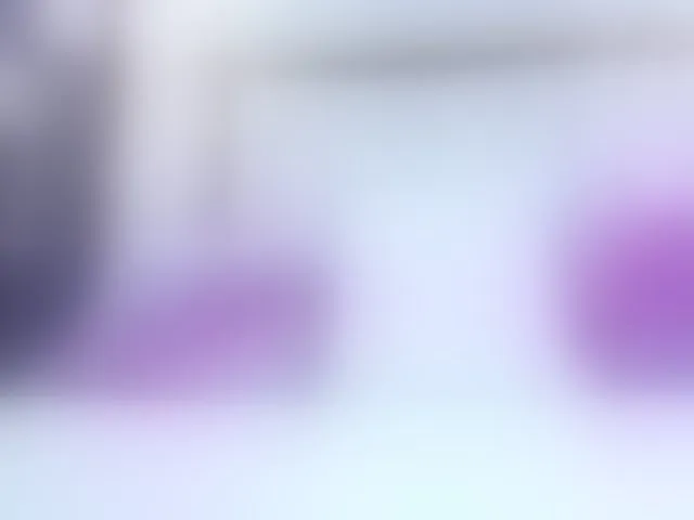 Live sex webcam photo for RileySweet #293514978