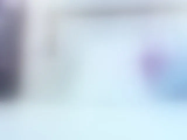 Live sex webcam photo for RileySweet #293536038