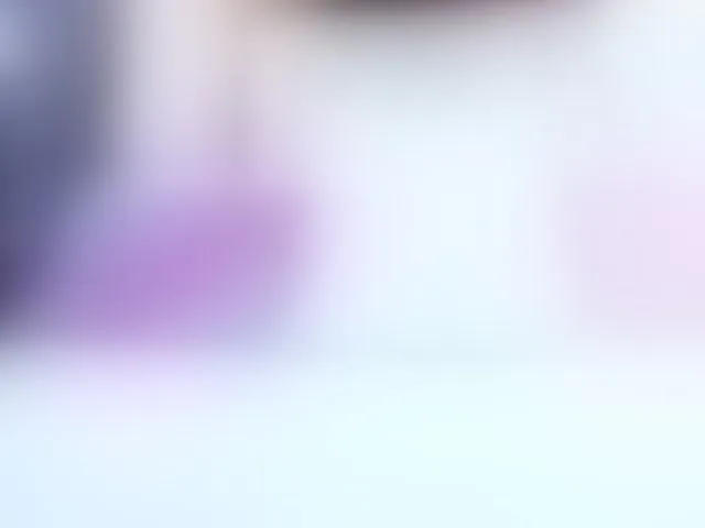Live sex webcam photo for RileySweet #293831899