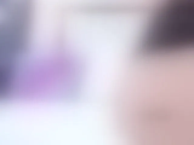Live sex webcam photo for RileySweet #293942741