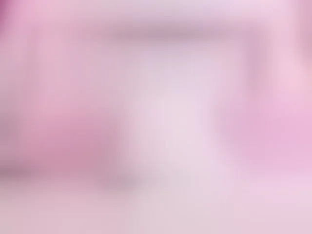 Live sex webcam photo for RileySweet #294217489