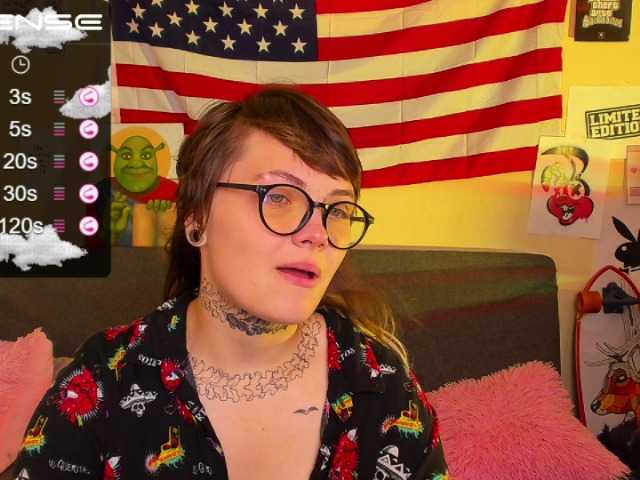 Live sex webcam photo for Rileyhizer #274468789